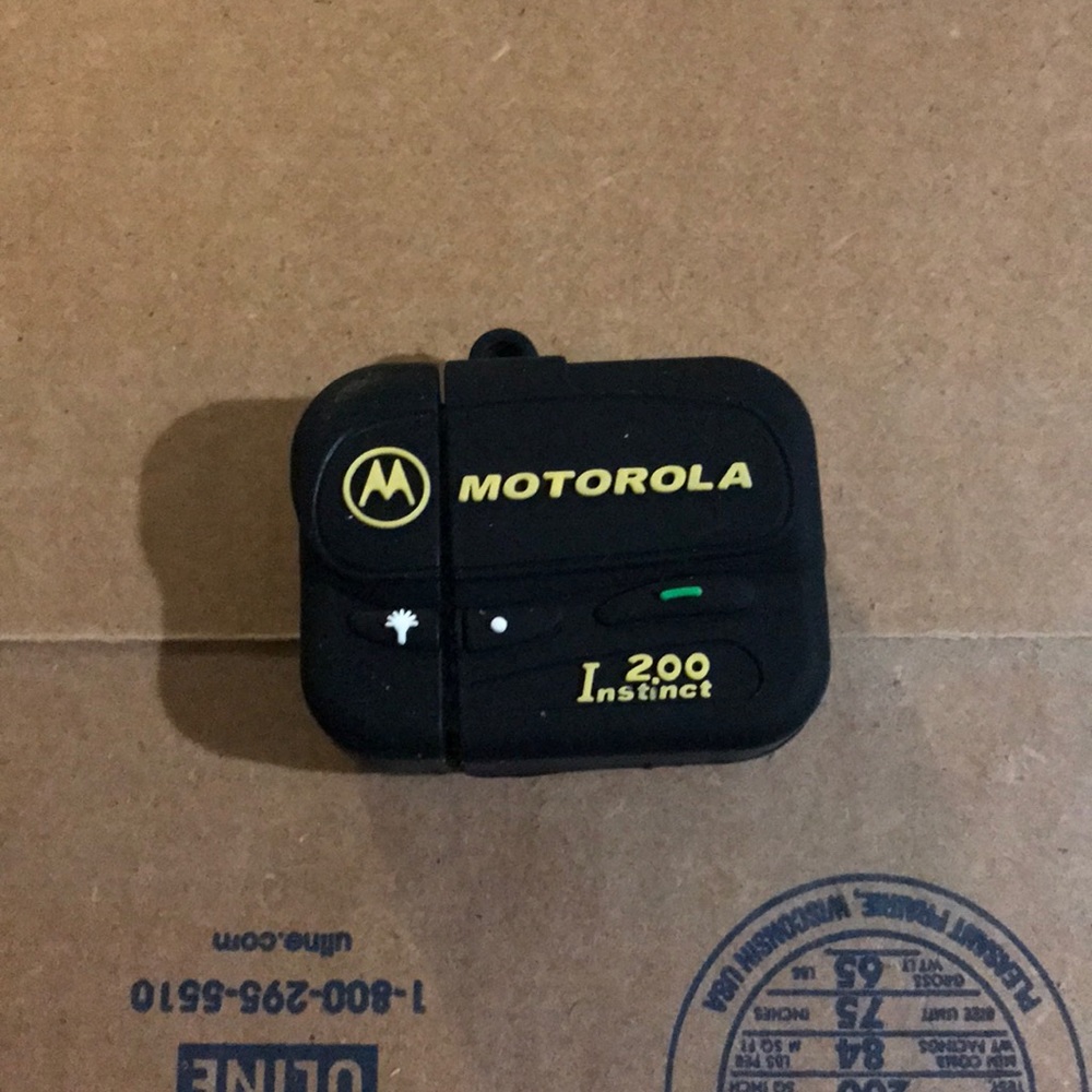 Brand new AirPods 1/2 case